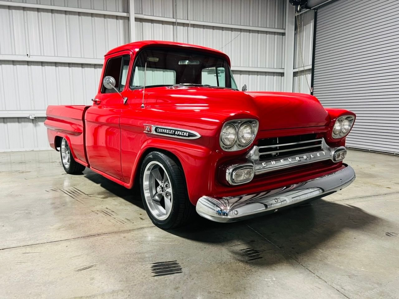 1958 CHEVROLET APACHE - Image 13