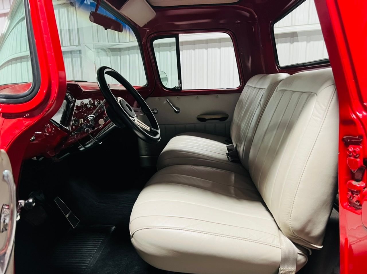 1958 CHEVROLET APACHE - Image 15