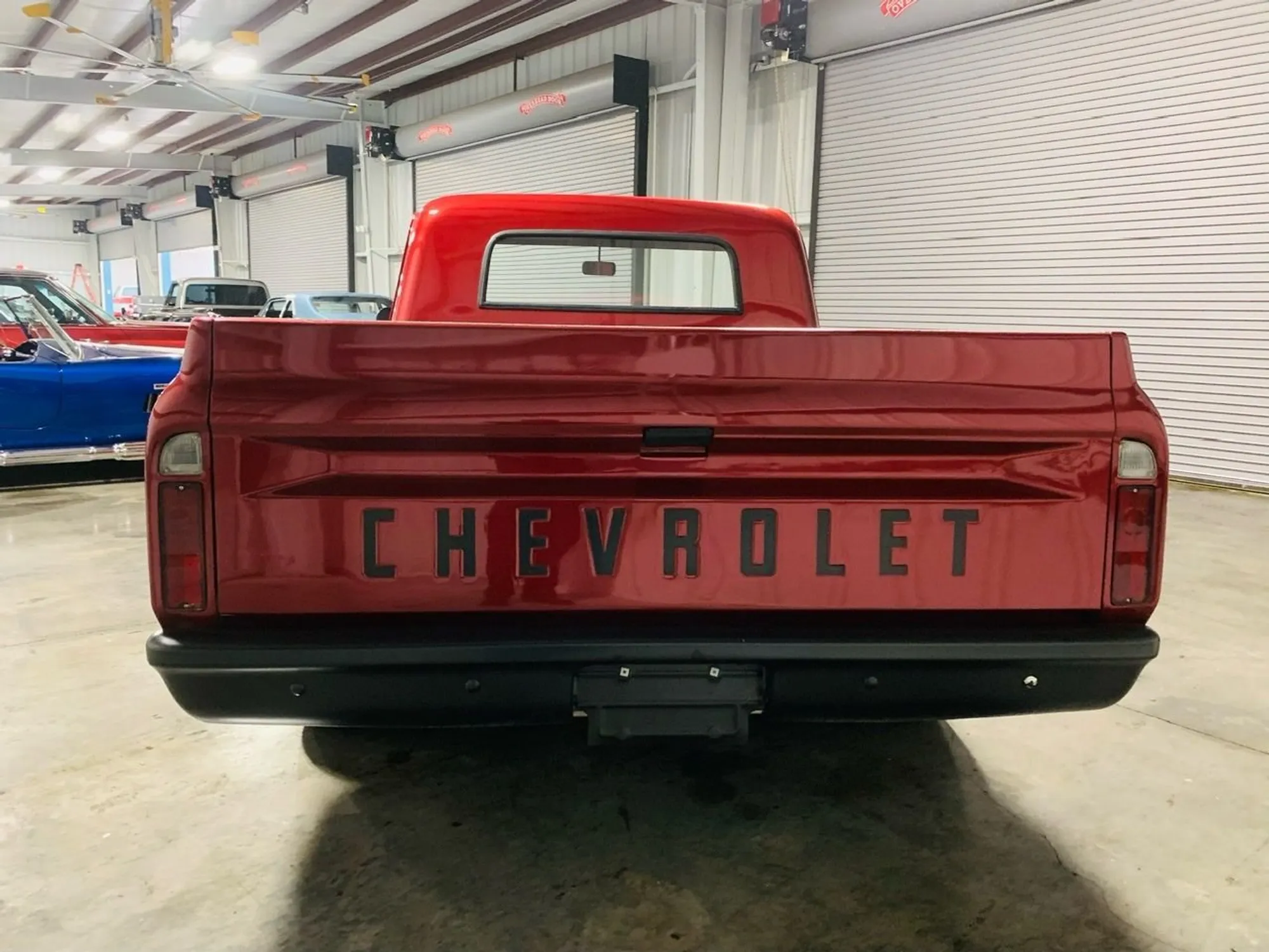 1967 CHEVROLET C10 - Image 4