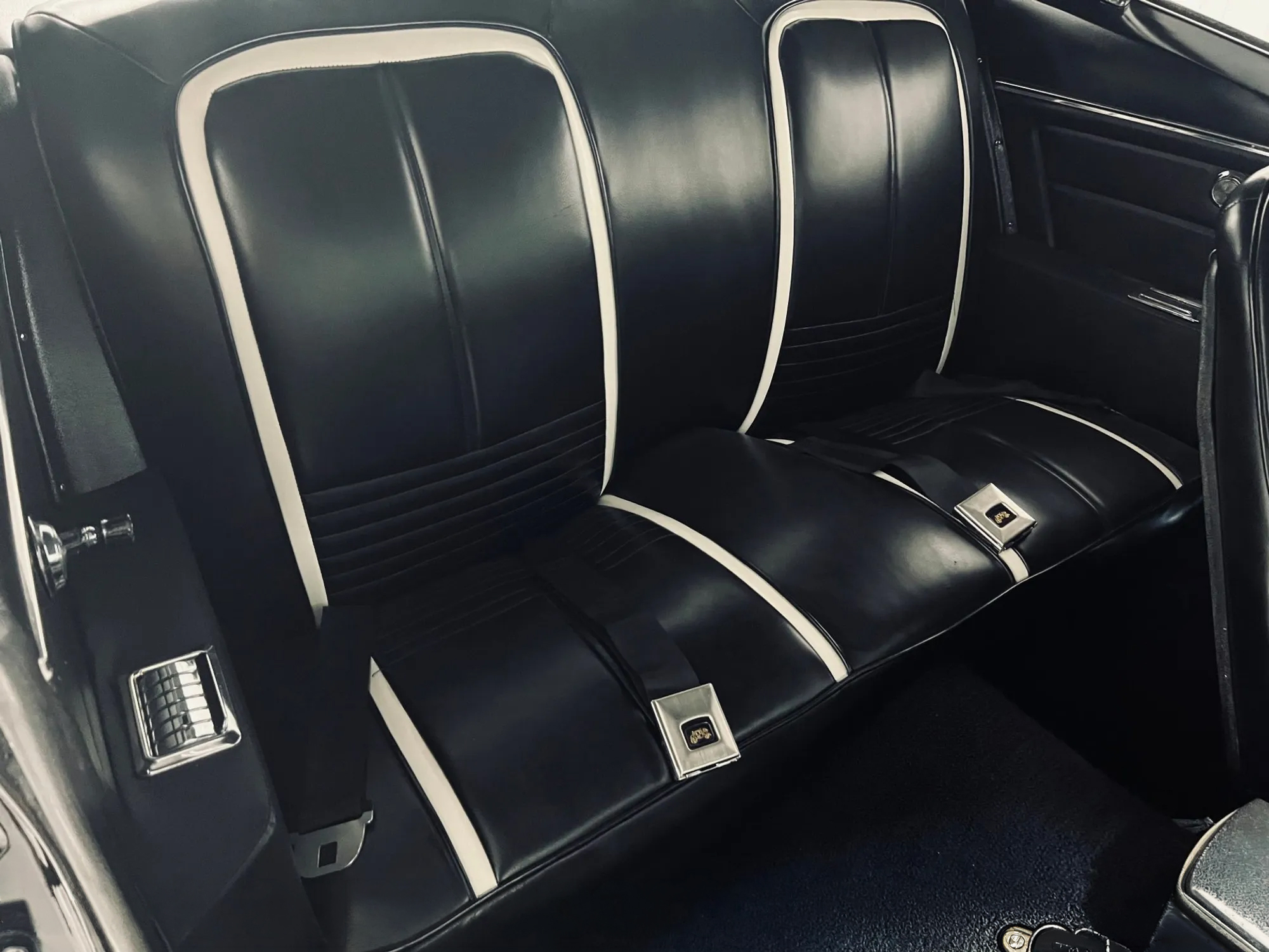 1967 CHEVROLET CAMARO - Image 13