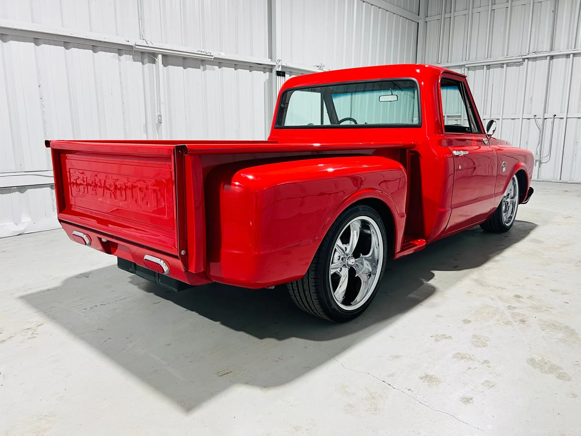 1968 CHEVROLET C10 - Image 5